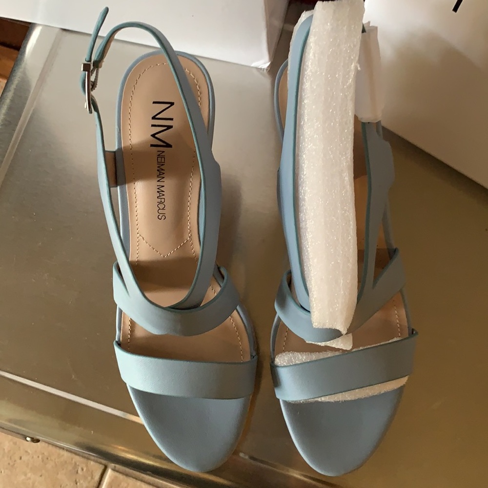 NIB Neiman Marcus Blue Wedges 8 💙 - Picture 6 of 7